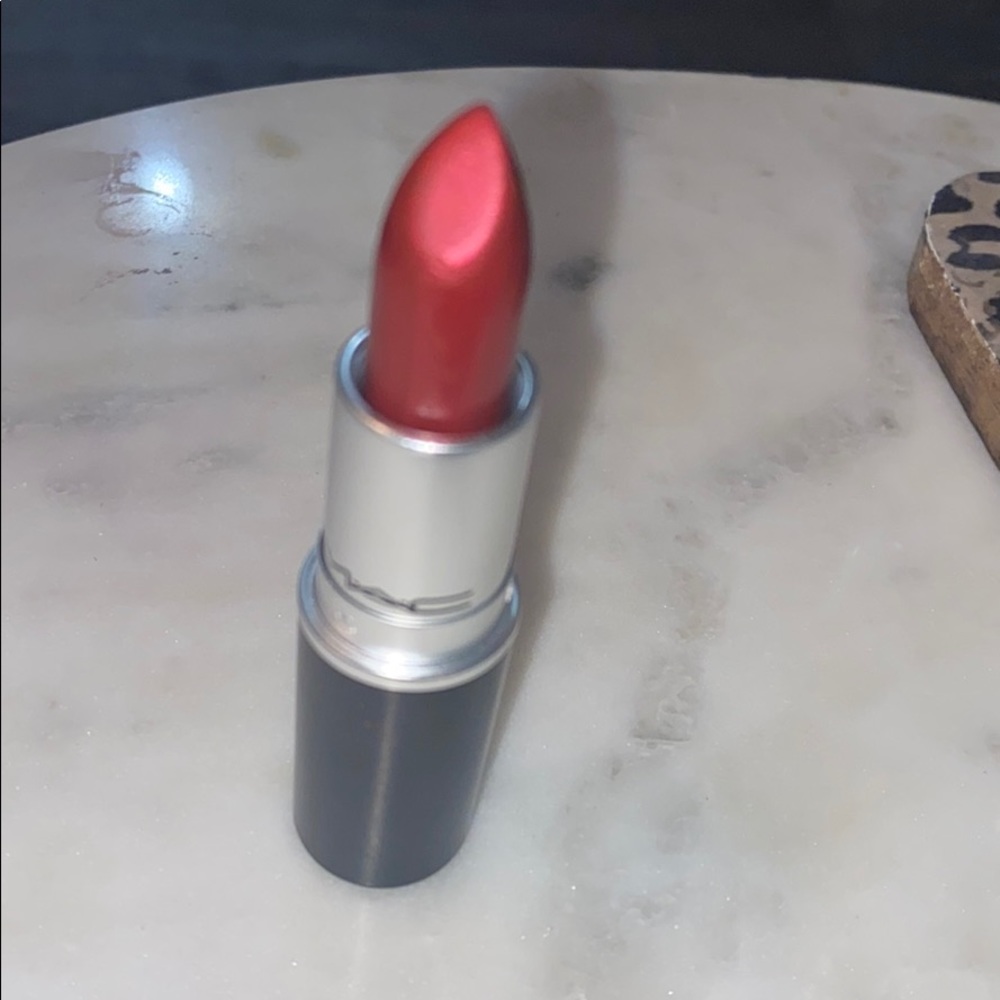 Straight Fire Lipstick